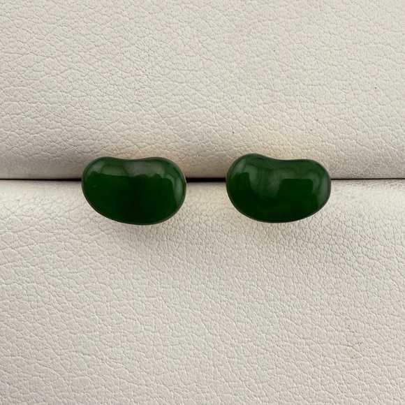 Tiffany & Co. 9mm Green Jade Bean Earrings 18k Yellow Gold Elsa Peretti - Picture 1 of 6